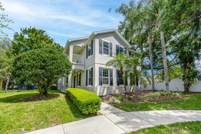 property at 707 Chase Oaks Ct