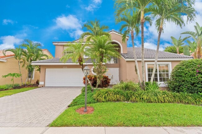 property at 23330 Torre Cir