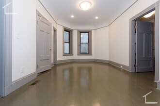 11 Belvidere St, Unit 7 in Boston, MA - Foto de edificio - Building Photo