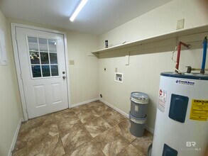 233 Ridgewood Dr in Daphne, AL - Building Photo - Building Photo
