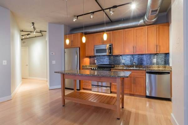 2125 14th St NW, Unit 231 in Washington, DC - Building Photo
