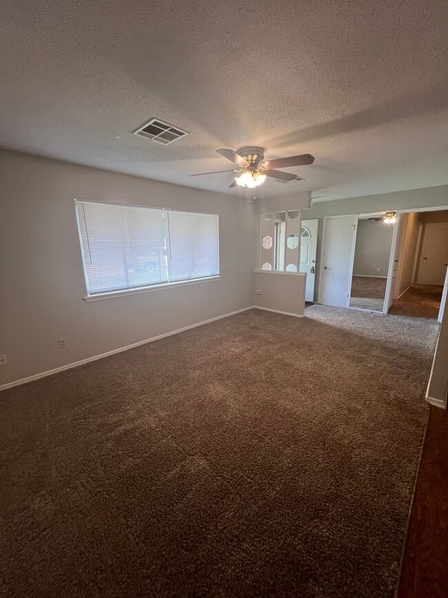 1100 Sequoyah Trail in Norman, OK - Building Photo - Building Photo