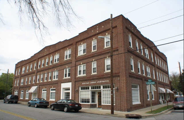 Heritage Garden Apartments in Hopewell, VA - Building Photo