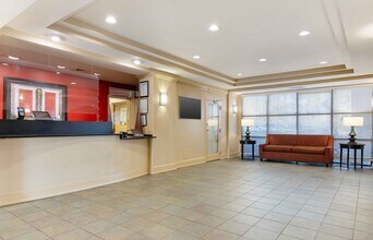 Furnished Studio-Atlanta - Gwinnett Place in Duluth, GA - Foto de edificio - Building Photo