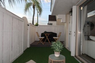 4530 SW 68th Ct Cir in Miami, FL - Building Photo - Building Photo