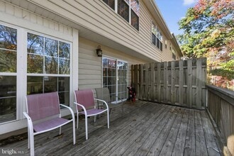 37 Jessica Ct in Evesham, NJ - Building Photo - Building Photo