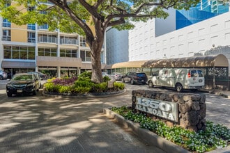 1350 Ala Moana in Honolulu, HI - Building Photo - Building Photo