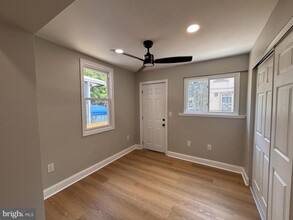6344 Reedland St in Philadelphia, PA - Building Photo - Building Photo