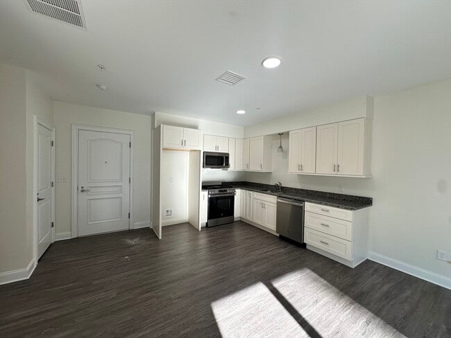 property at 10 Franklin Ave