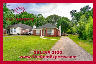 1050 Wesley Ave in Mobile, AL - Building Photo - Building Photo