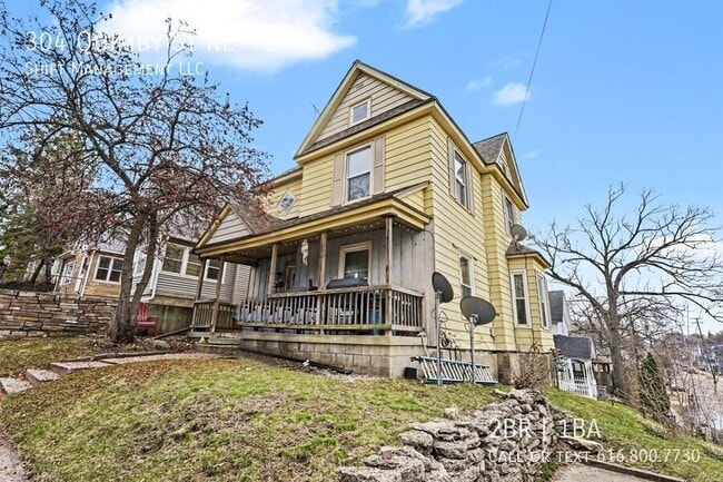 304 Quimby St NE in Grand Rapids, MI - Building Photo - Building Photo
