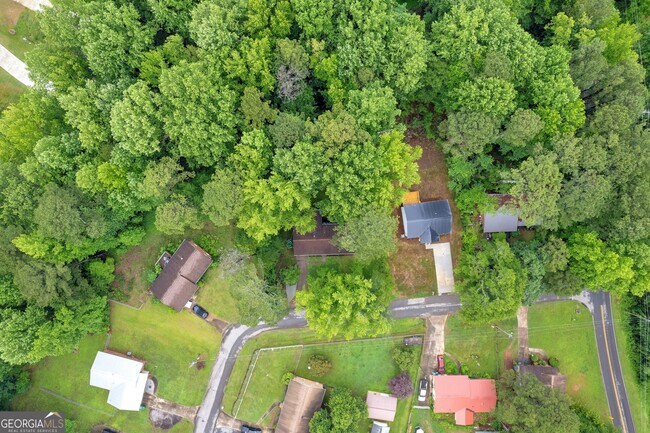 73 Leigh St in Commerce, GA - Building Photo - Building Photo