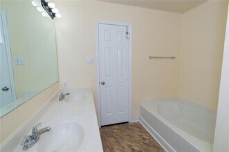 1717 Shawnee Trail in Allen, TX - Building Photo - Building Photo