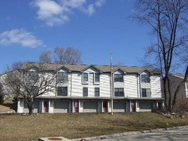 1830 Brightview Dr in Loves Park, IL - Building Photo