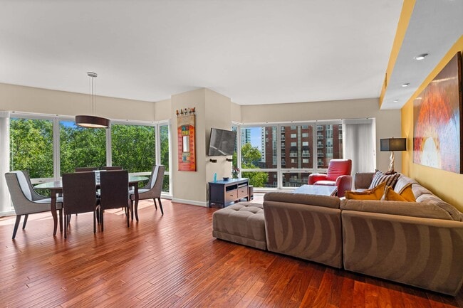 property at 3475 Oak Valley Rd NE