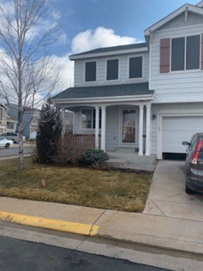 property at 1104 S Beeler Ct
