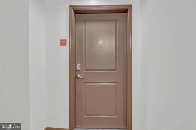 7923 Eastern Ave NW in Silver Spring, MD - Building Photo - Building Photo