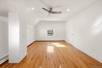 32 Orchard St in Pleasantville, NY - Building Photo - Building Photo