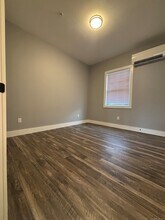 303 Norwich-New London Turnpike in Montville, CT - Foto de edificio - Building Photo