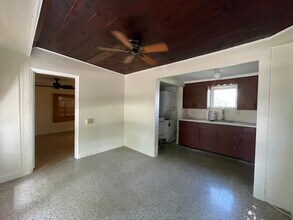 2739 Fillmore St in Hollywood, FL - Building Photo - Building Photo