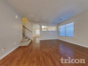 1462 S 220th Ln in Buckeye, AZ - Foto de edificio - Building Photo