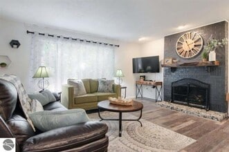 4019 Williamsburg Rd in Williamsburg, MI - Building Photo - Building Photo