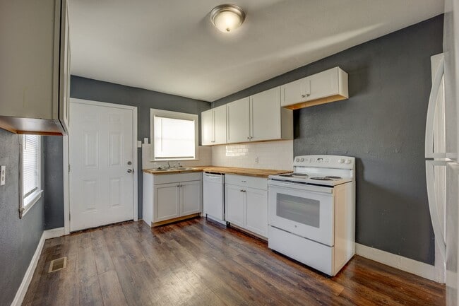 property at 408 N 35th St