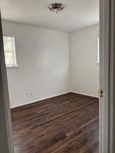 403 Teak Ave in Lubbock, TX - Building Photo - Building Photo