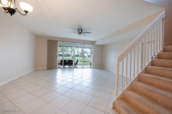 5417 Cove Cir in Naples, FL - Building Photo - Building Photo