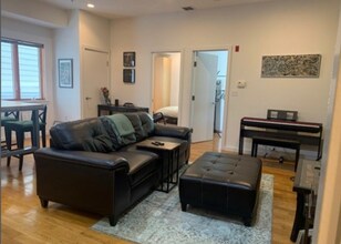 2 Beech St, Unit 201 in Cambridge, MA - Building Photo - Building Photo