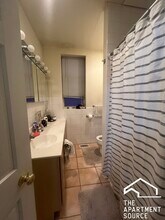 3238 N Sheffield Ave, Unit 1 in Chicago, IL - Building Photo - Building Photo