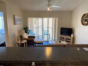 117 Yacht Club 306 Way, Unit 306 in Hypoluxo, FL - Building Photo - Building Photo