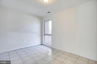 8 Gentry Ct in Annapolis, MD - Foto de edificio - Building Photo