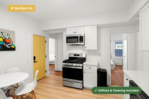 New RoostUp Furnished Private Bedroom with Private Bath in Dorchester, Boston! in Boston, MA - Building Photo