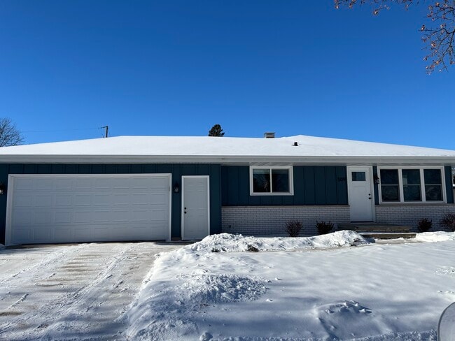 property at 509 S Matthias St