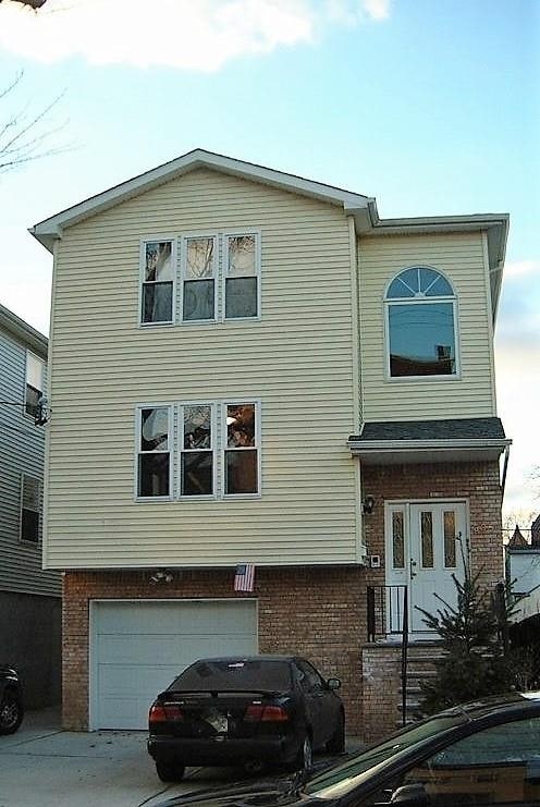 property at 333 New York Ave