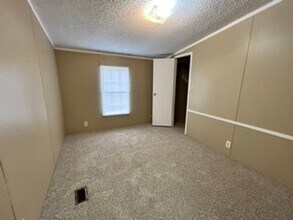 7051 Larkin Pl E in Biloxi, MS - Building Photo - Building Photo