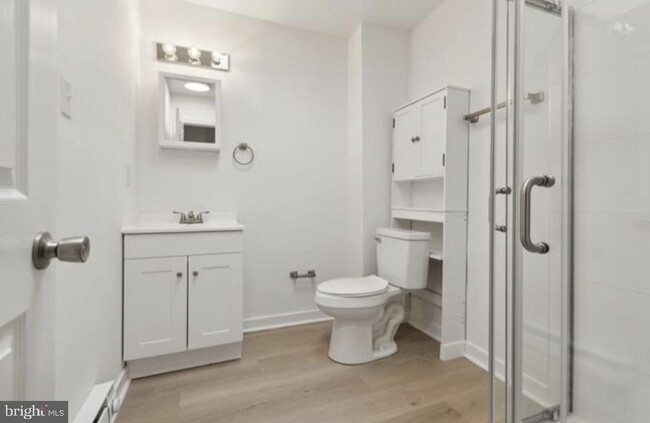 5554 Lansdowne Ave in Philadelphia, PA - Building Photo - Building Photo