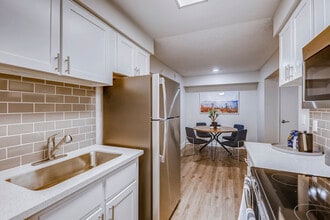 Latitude in Phoenix, AZ - Building Photo - Building Photo