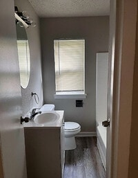 Wyandotte Apartments photo'