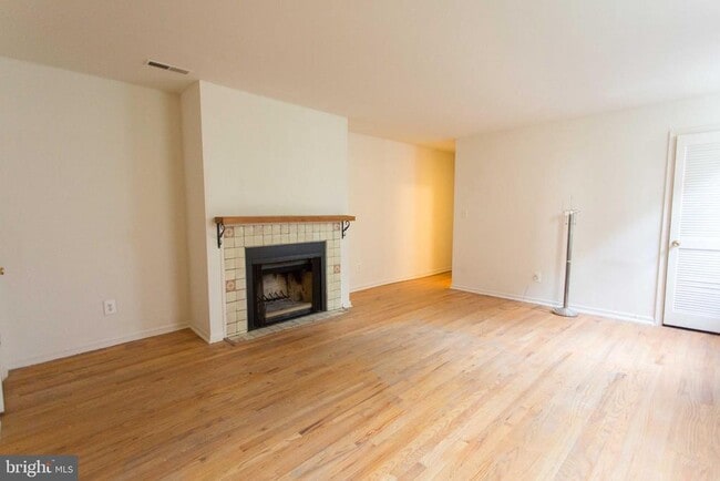 526 Spruce St in Philadelphia, PA - Building Photo - Building Photo