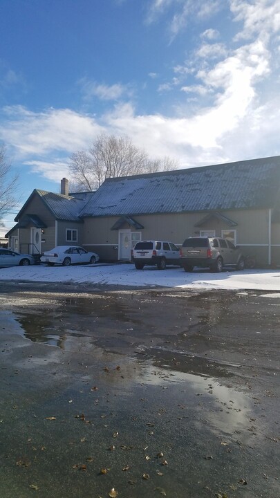 206 2nd St in Hollister, ID - Building Photo