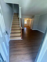 333 N Grantley St, Unit Unit 405 in Baltimore, MD - Foto de edificio - Building Photo