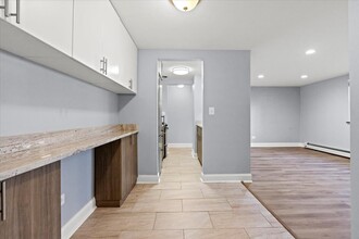 544 W Oakdale Ave in Chicago, IL - Building Photo - Building Photo