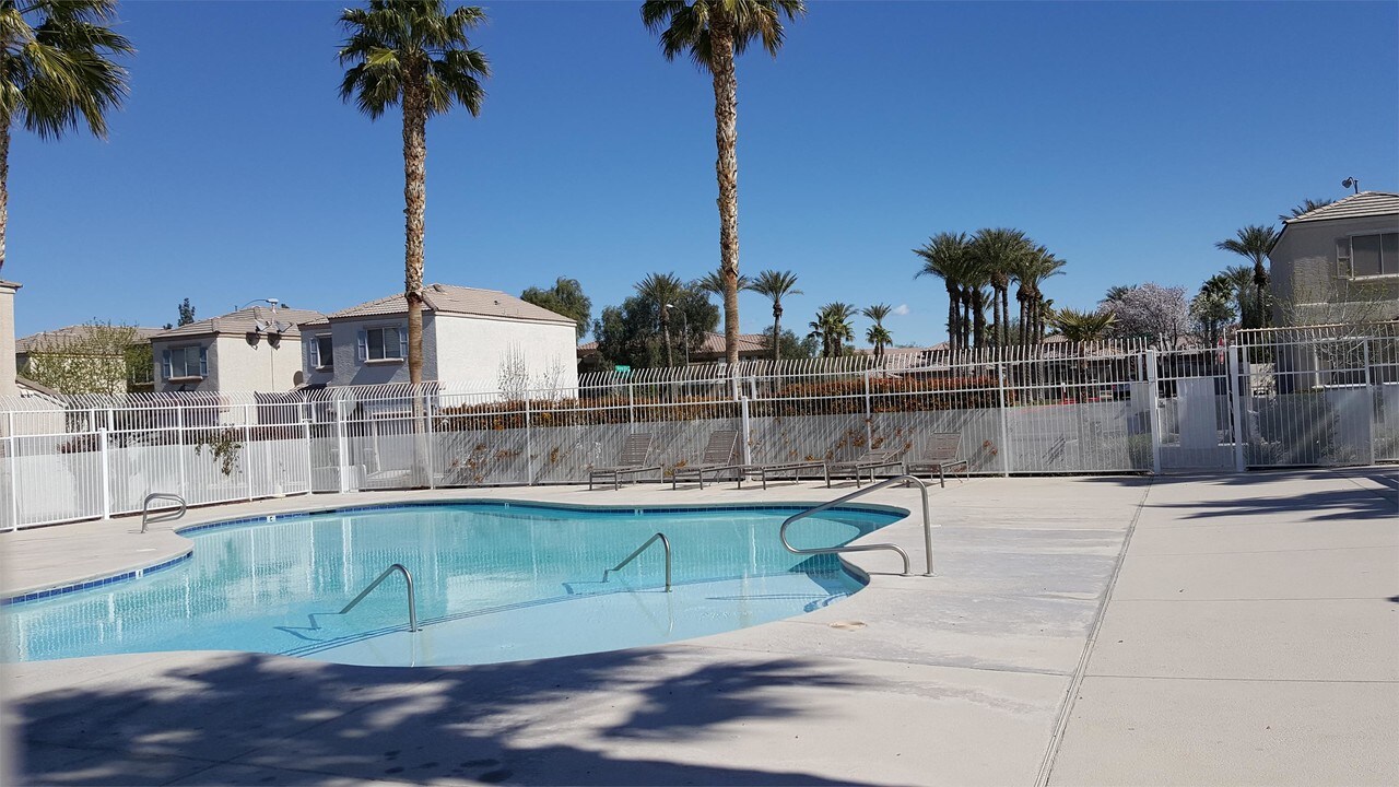 10054 Delicate Dew St in Las Vegas, NV - Building Photo
