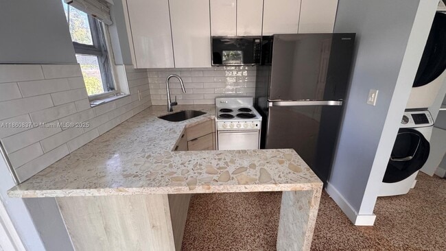 property at 1116 NE 16th Terrace