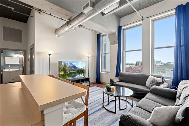 property at 511 N Broad St