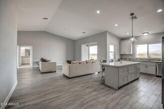 38538 W San Juan Ave in Tonopah, AZ - Building Photo - Building Photo