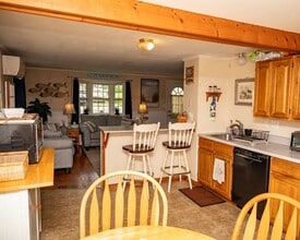 145 Arnold Rd in Marshfield, MA - Building Photo - Building Photo