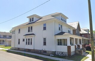 944 Elizabeth St, Unit 946 in Williamsport, PA - Building Photo